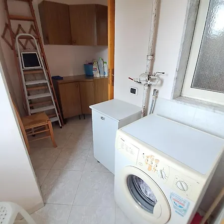 Flyway Πανσιόν 3*